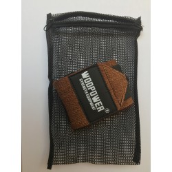 wrist wraps brown