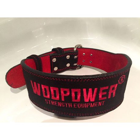 Ceinture en cuir noir et logo brodé rouge